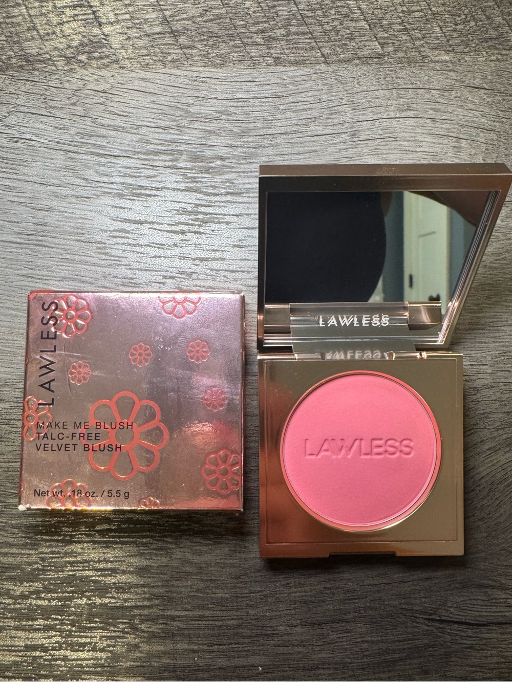 Lawless Make Me Blush Talc-Free Velvet Blush – Daisy Pink NIB